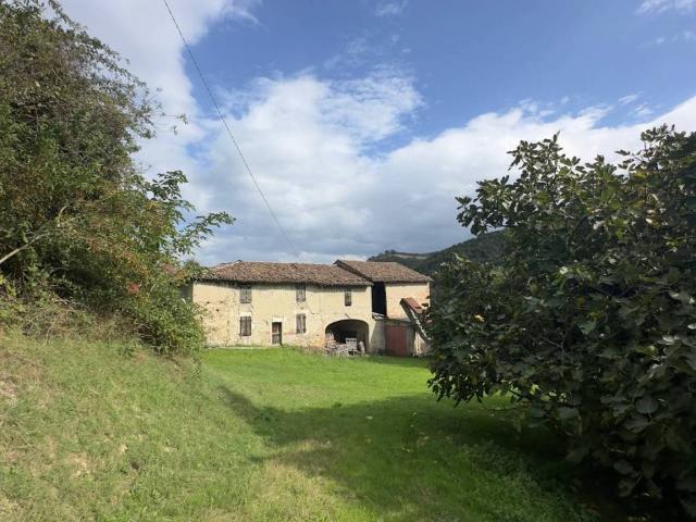 Rustico in vendita a Medesano, Varano Dei Marchesi
