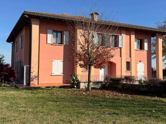 Rustico in vendita a Nuovo Circondario Imolese, Medicina