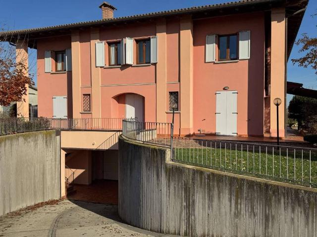 Rustico in vendita a Nuovo Circondario Imolese, Medicina
