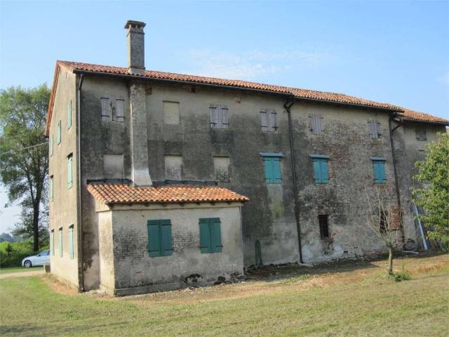 Rustico in vendita a Meduna Di Livenza, Veneto