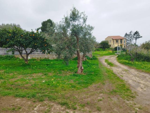 Rustico in vendita a VI Circoscrizione, Messina