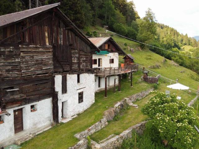 Rustico in vendita a Comunità della Valle di Sole, Mezzana