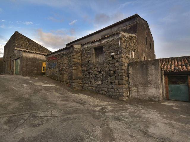 Rustico in vendita a Milo, Sicilia