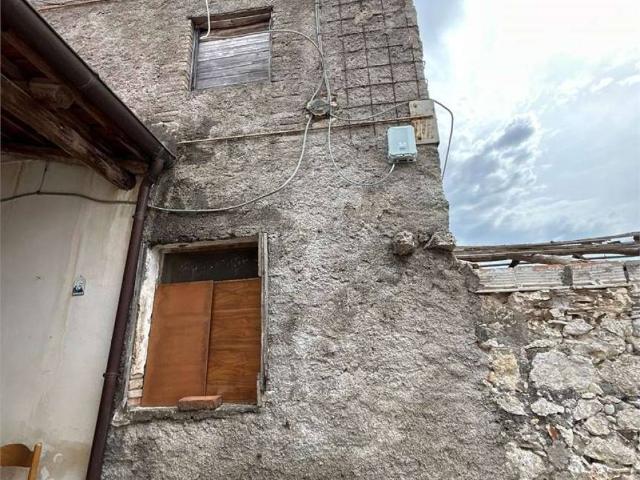 Rustico in vendita a Minturno, Lazio