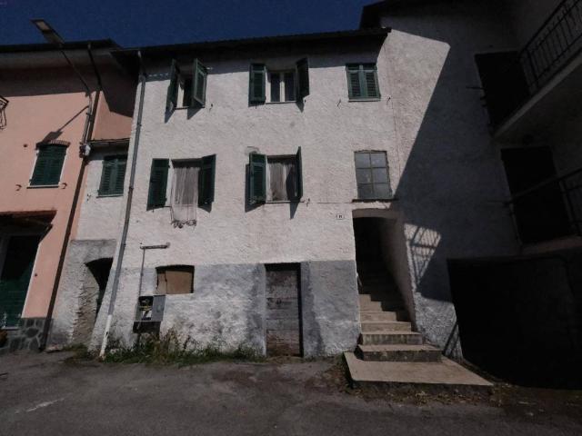 Rustico in vendita a Mioglia, Liguria