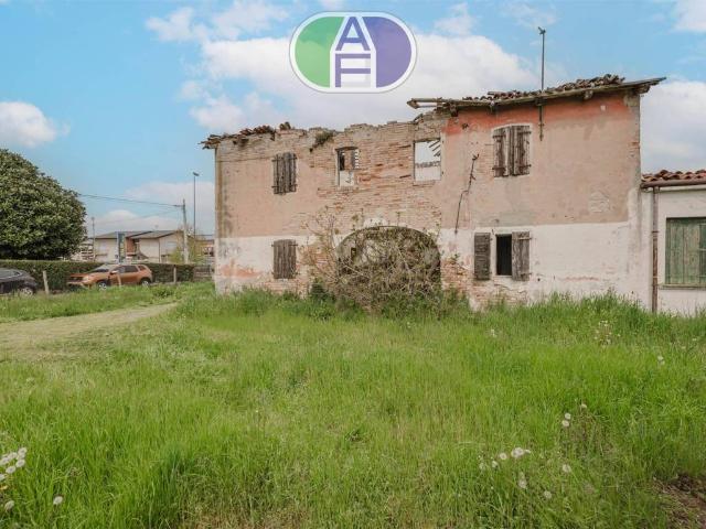 Rustico in vendita a Porto Menai, Gambarare