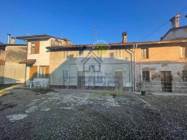 Rustico in vendita a Miradolo Terme, Lombardia