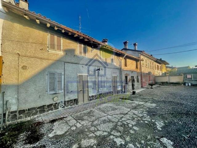 Rustico in vendita a Miradolo Terme, Lombardia