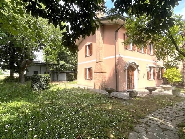 Rustico in vendita a Mirano, Veneto