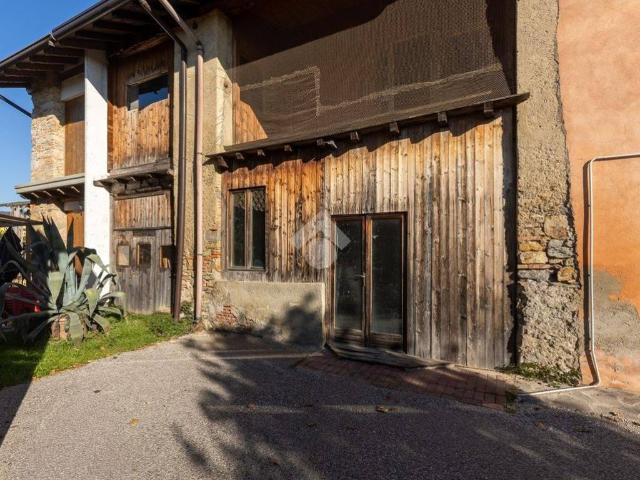 Rustico in vendita a Bariano, Missaglia