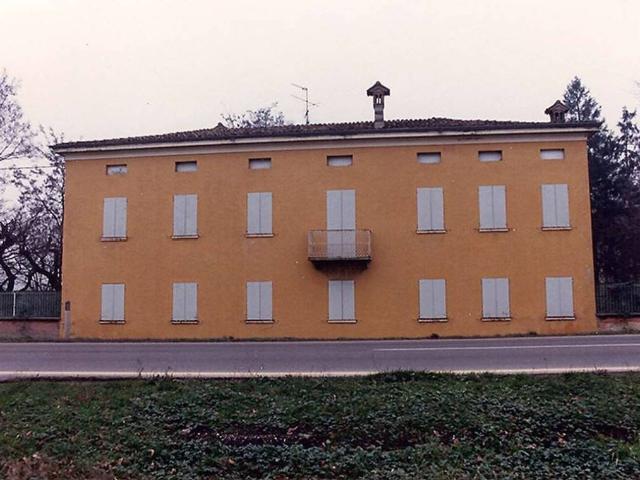 Rustico in vendita a San Faustino-Madonnina-Quattroville, Modena