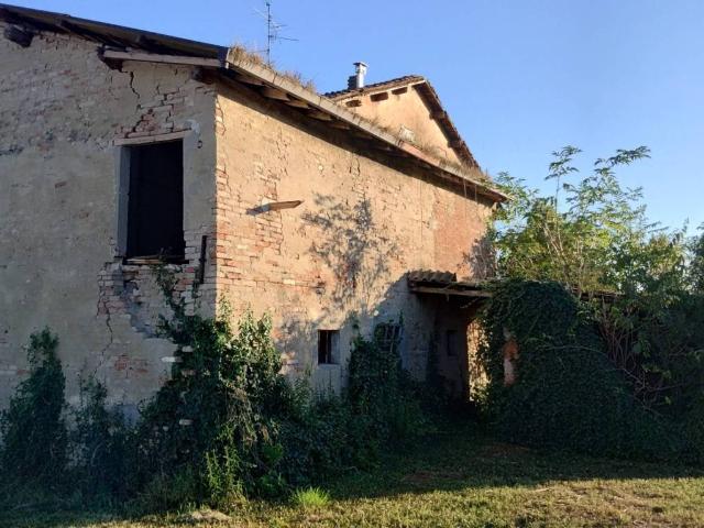 Rustico in vendita a Marzaglia Nuova, Modena