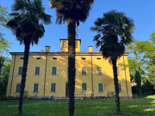 Rustico in vendita a San Faustino-Madonnina-Quattroville, Modena