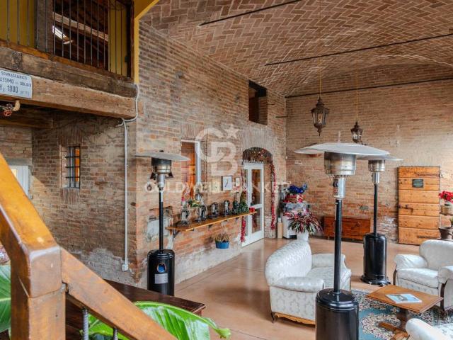Rustico in vendita a Buon Pastore-Sant'Agnese-San Damaso, Modena