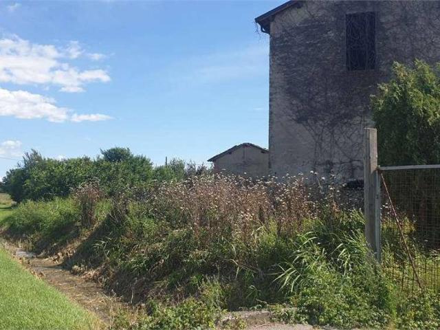 Rustico in vendita a Cognento, Modena