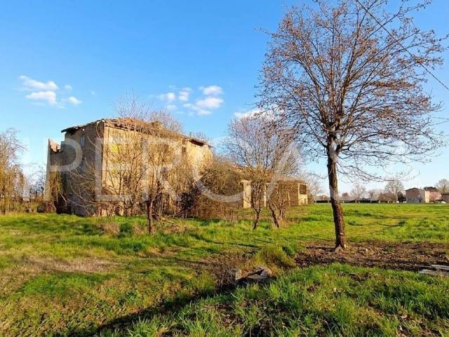 Rustico in vendita a San Faustino-Madonnina-Quattroville, Modena