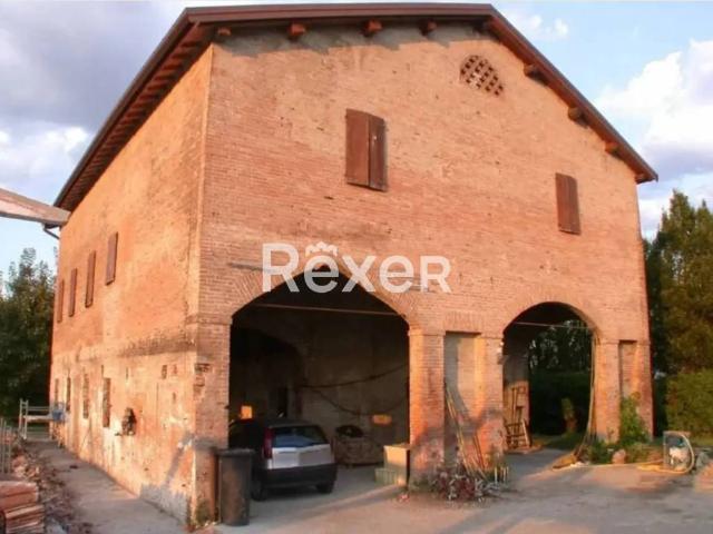 Rustico in vendita a Buon Pastore-Sant'Agnese-San Damaso, Modena