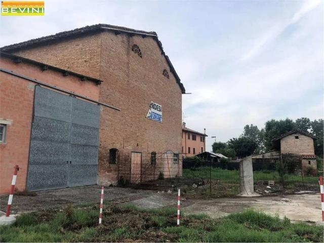 Rustico in vendita a Buon Pastore-Sant'Agnese-San Damaso, Modena
