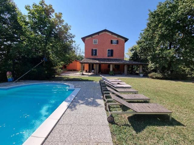 Rustico in vendita a San Faustino-Madonnina-Quattroville, Modena