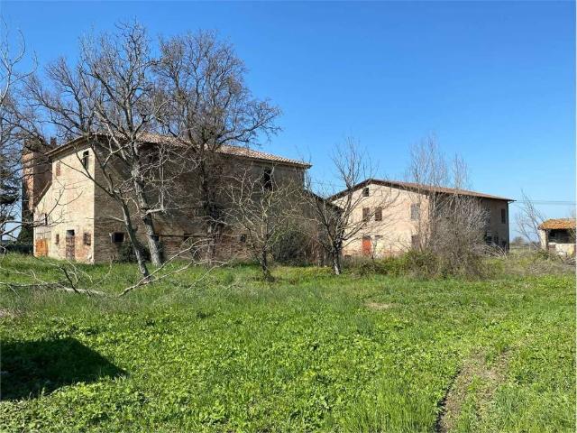 Rustico in vendita a Unione dei comuni del Distretto Ceramico, Modena
