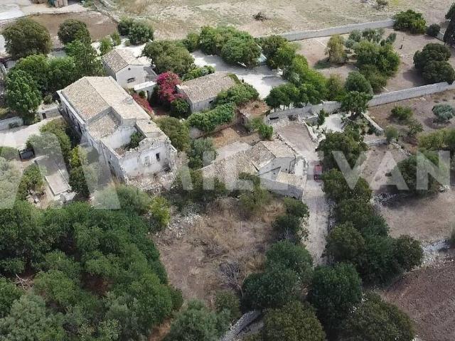 Rustico in vendita a Marina Di Modica, Sicilia