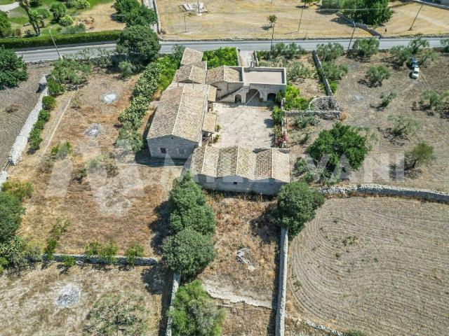 Rustico in vendita a Marina Di Modica, Sicilia