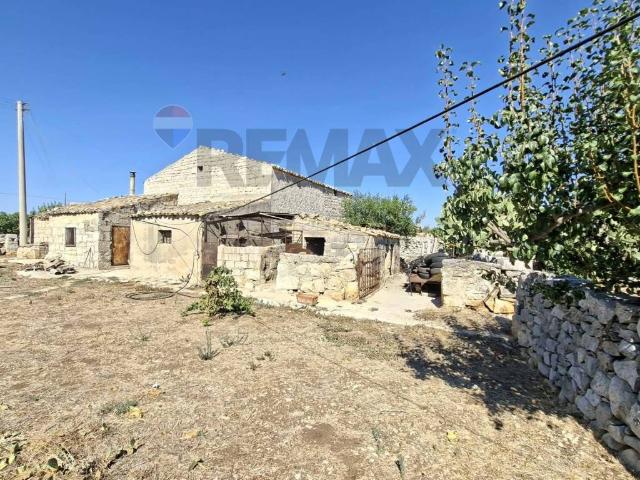 Rustico in vendita a Cannizzara, Modica