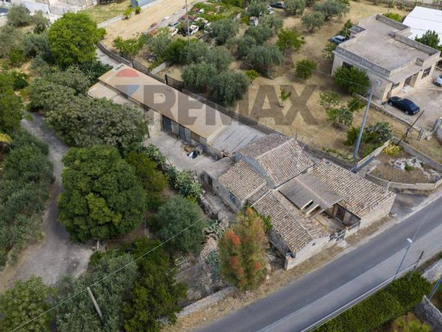 Rustico in vendita a Modica Alta, Marina Di Modica