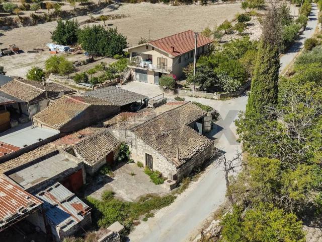 Rustico in vendita a Marina Di Modica, Sicilia