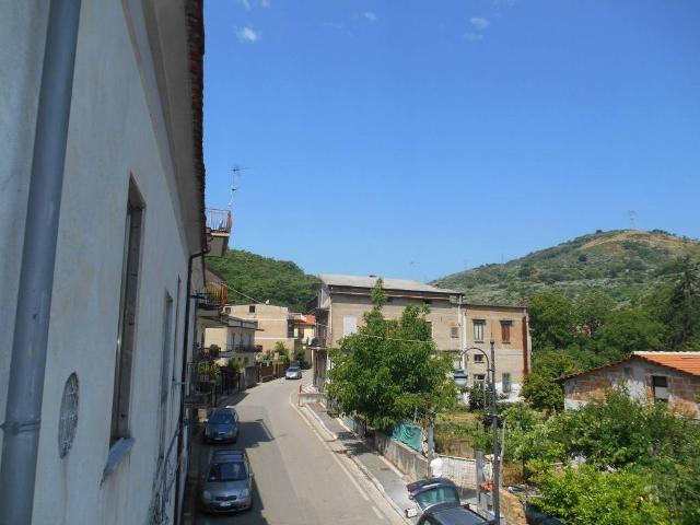 Rustico in vendita a Moiano, Campania