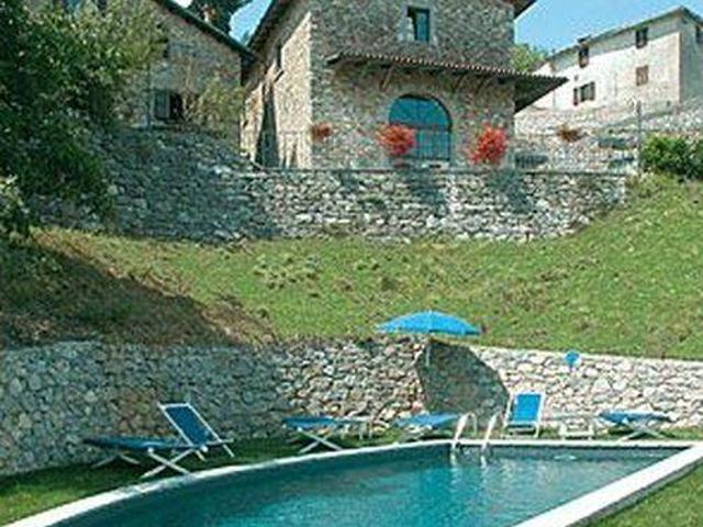 Rustico in vendita a Unione Comuni Garfagnana, Molazzana