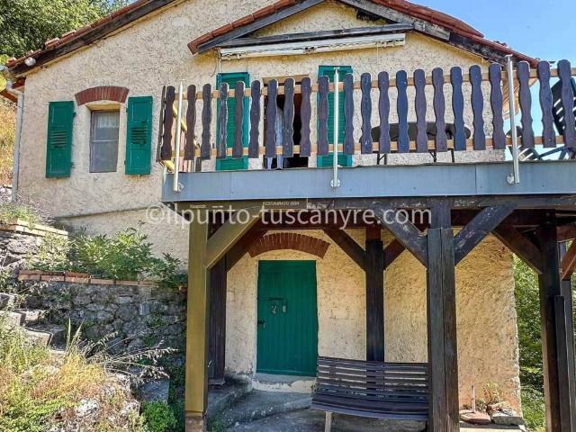 Rustico in vendita a Unione Comuni Garfagnana, Molazzana
