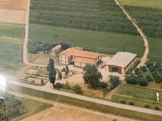 Rustico in vendita a Molinella, Reggio Emilia