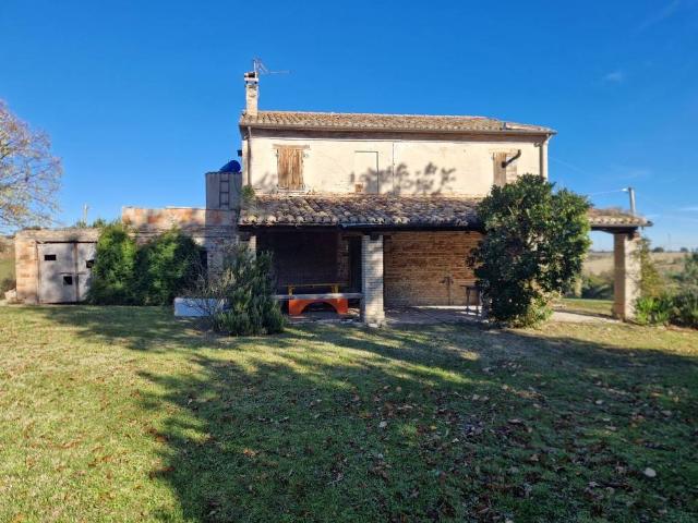 Rustico in vendita a Marche, Pesaro E Urbino