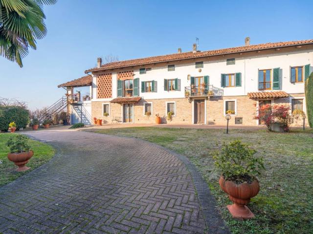 Rustico in vendita a Piemonte, Asti