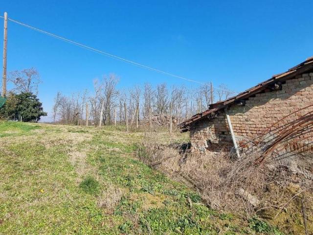 Rustico in vendita a Piemonte, Asti