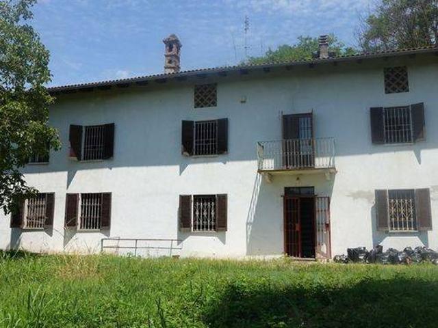 Rustico in vendita a Piemonte, Asti