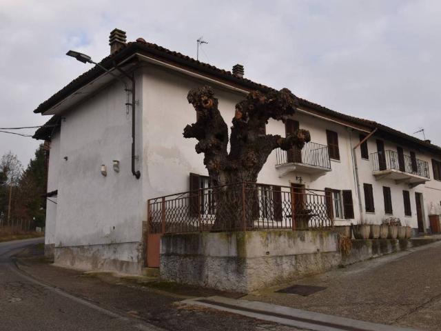 Rustico in vendita a Piemonte, Asti