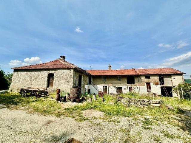 Rustico in vendita a Piemonte, Asti