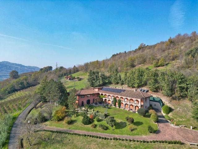 Rustico in vendita a Piemonte, Asti