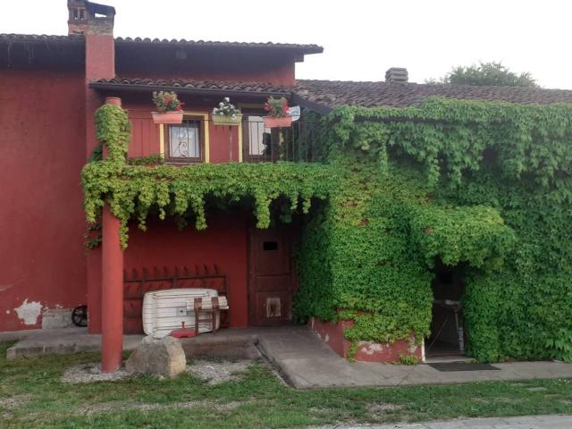 Rustico in vendita a Piemonte, Vercelli