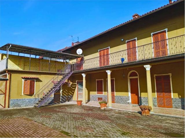 Rustico in vendita a Piemonte, Vercelli