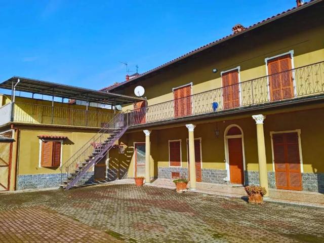 Rustico in vendita a Piemonte, Vercelli