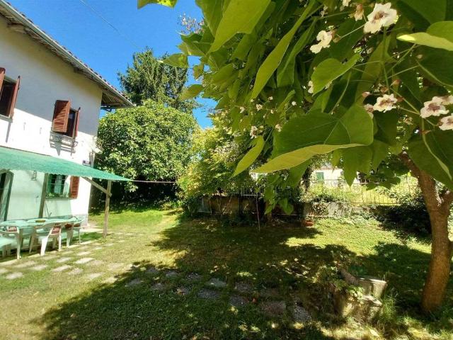 Rustico in vendita a Piemonte, Asti