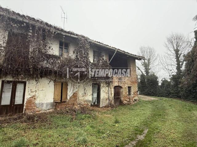 Rustico in vendita a Piemonte, Asti