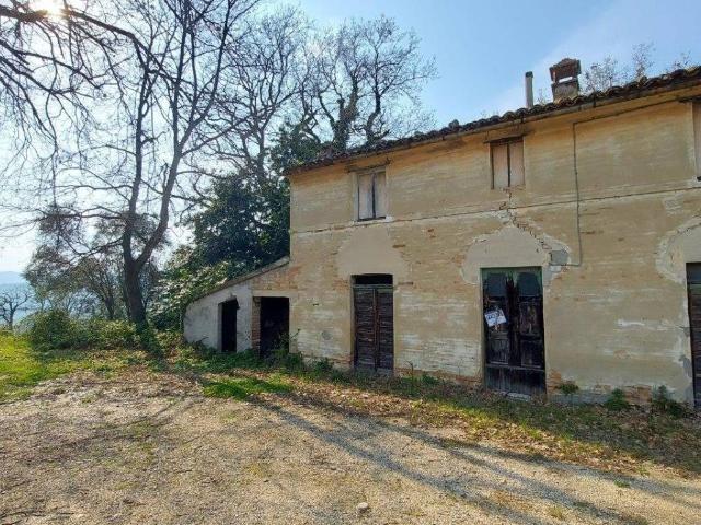 Rustico in vendita a Mondavio, Pesaro e Urbino