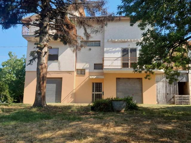Rustico in vendita a Borghetto, Mondavio