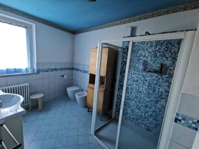 Villa Schiera in vendita a Piemonte, Cuneo