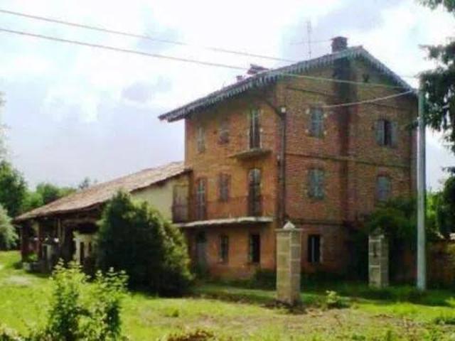 Rustico in vendita a nucleo Bertin, Mondovì