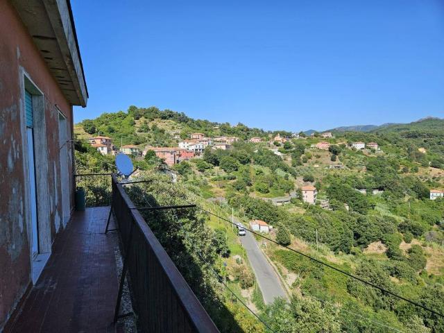 Rustico in vendita a Bracco, Moneglia